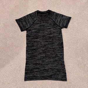 Lululemon Swiftly Tech